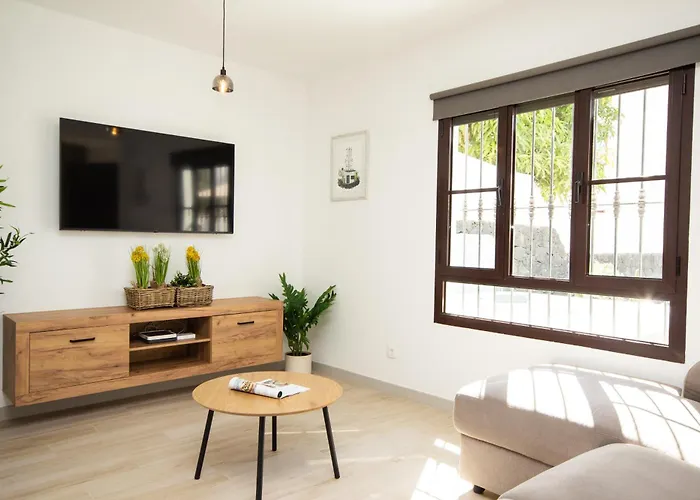 Casa Amapolas 14 - By Az Puerto del Carmen (Lanzarote)